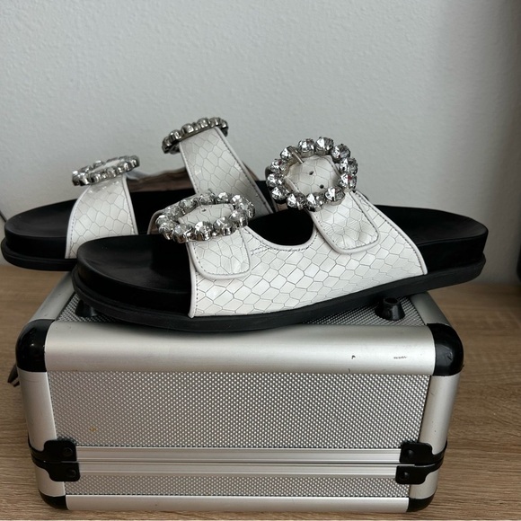 SCHUTZ Arial Sandals w/Rhinestone Buckles Size 9.5 - Picture 3 of 7